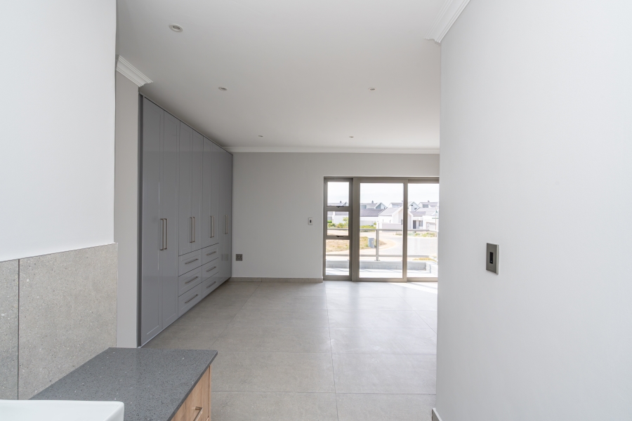 To Let 3 Bedroom Property for Rent in Langebaan Country Estate Western Cape
